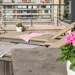 Ruim Appartement Met Heerlijk Zonneterras