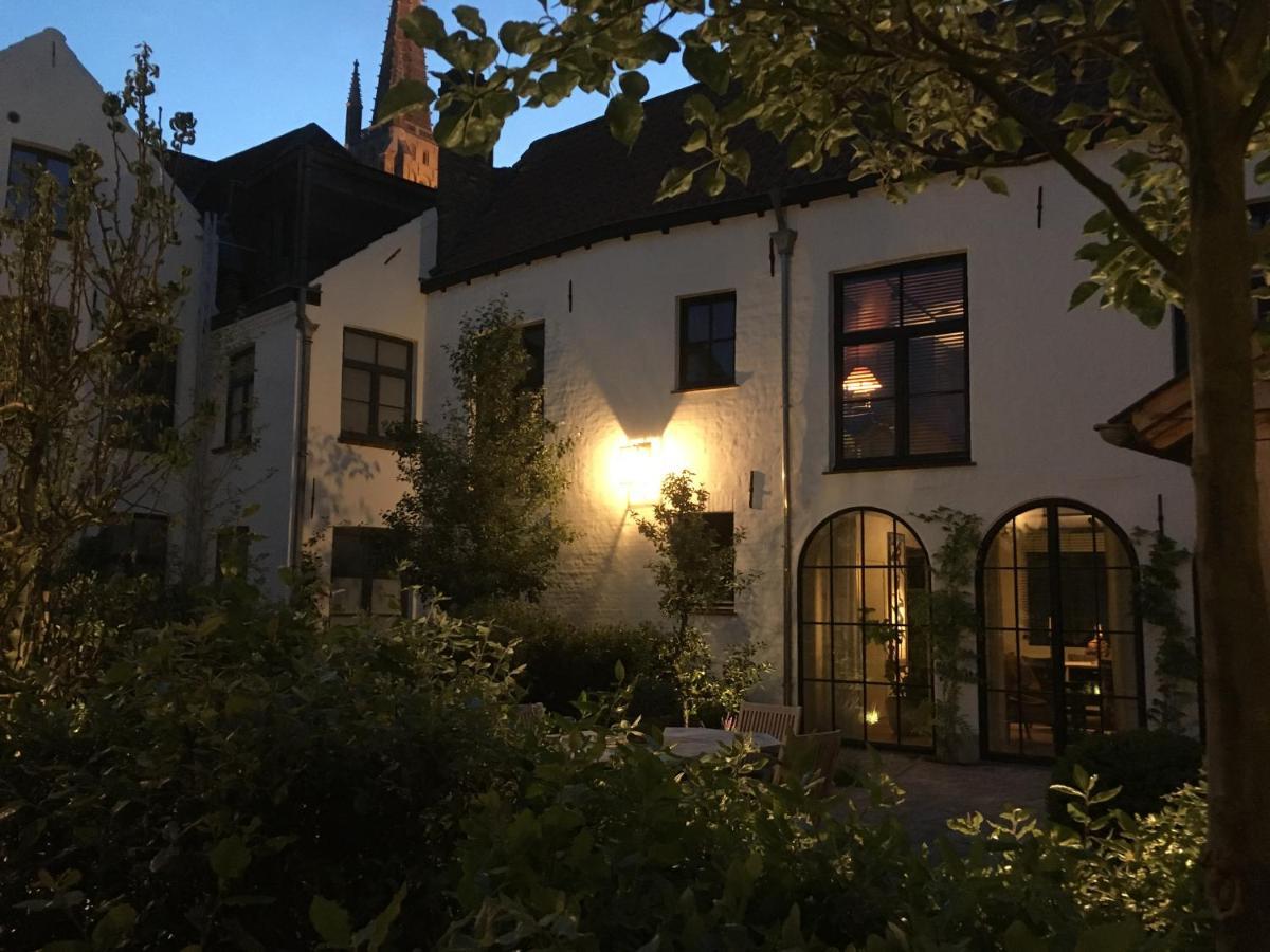Bed & Breakfast The Herring's - Stylish Private With Breakfast In Historic Center - Adults-only Bruges