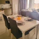 Gezellig Appartement In Brugge, Nabij Damme.