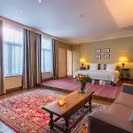 Martin\'S Relais
