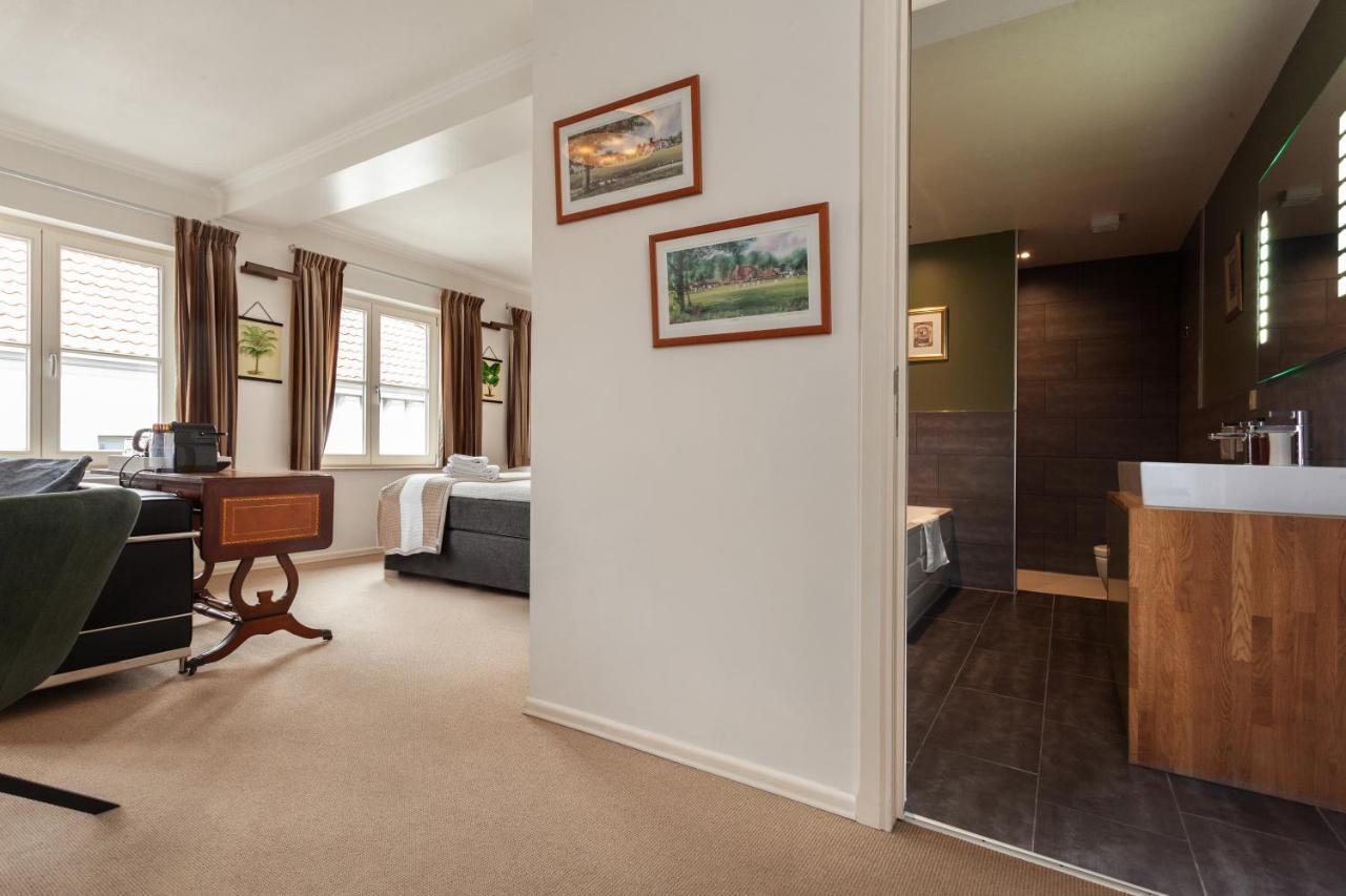 Boutique B&B The Townhouse Bed & Breakfast 4*