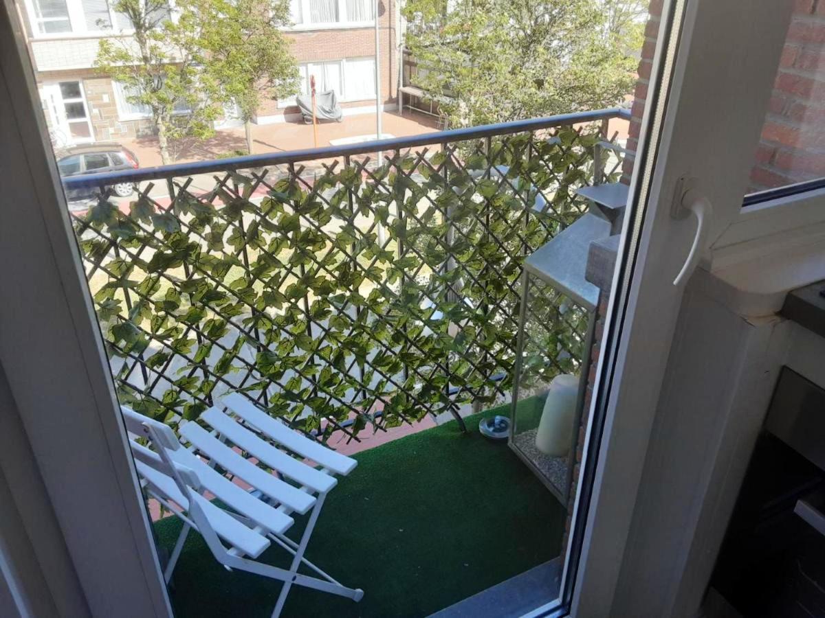 Comfortable In The Heart Of Knokke Heist 80 M² Balcony Apartment *