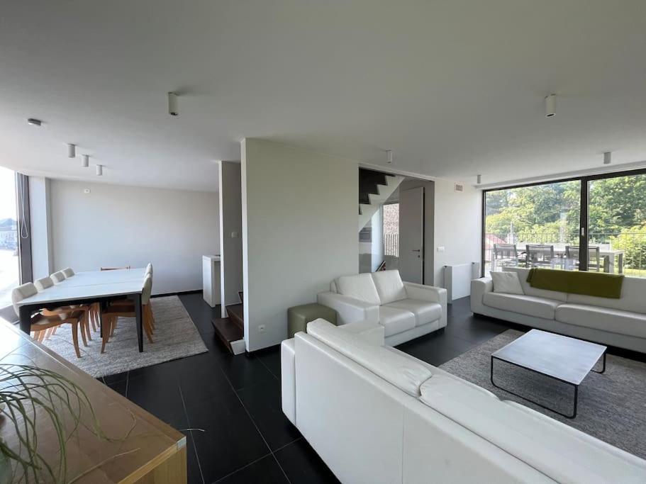 Ferienhaus Tube Nabij