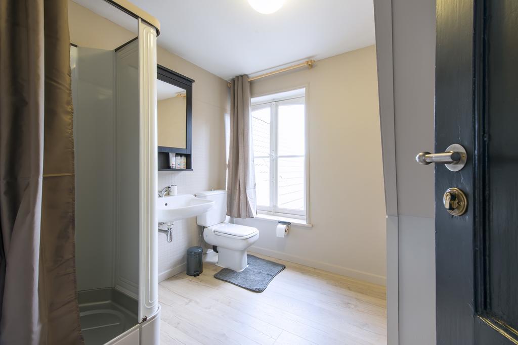 Well Thirteen By Romy&travis Séjour chez l'habitant Bruges