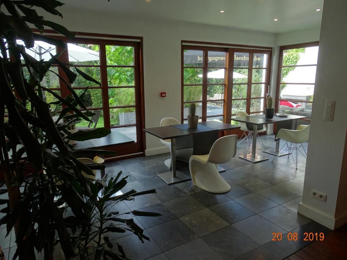 Eleven Bed & Breakfast 4*
