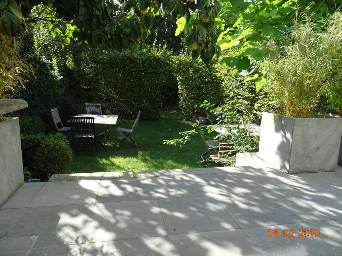 Eleven Bed & Breakfast 4*