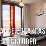 Plant Based B&B Central Bruges