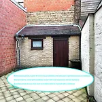 Large 3 Bedroom House With Terrace In The Center Of Bruges