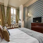 Canal Suites