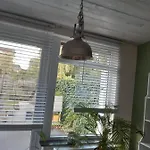 Our Lily House, Een Gezellig Familiehuis In Rustige Omgeving