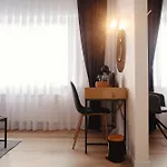 Md Luxury