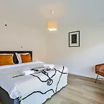 Anny\'S Home - Spacious Holiday Home In City Center