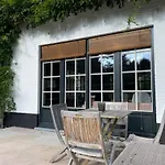 Huswell - Two Guest-Rooms In Stylish Villa - Free Bikes