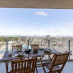 Huswell - Lovely New Apartment At The Harbor + Parking