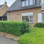 Our Lily House, Een Gezellig Familiehuis In Rustige Omgeving