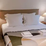 Huswell - Genthof - Room 3