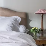 Guesthouse Dijver - Serene Escape In The Heart Of Historic Bruges