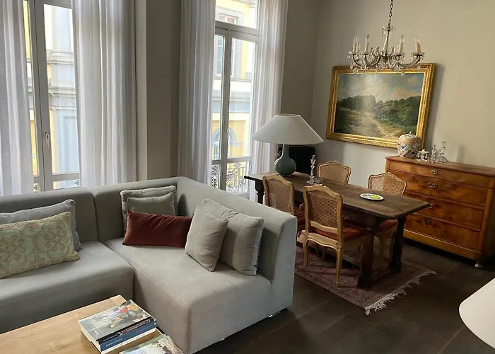 Luxe Loft In Een Iconisch Bankgebouw
