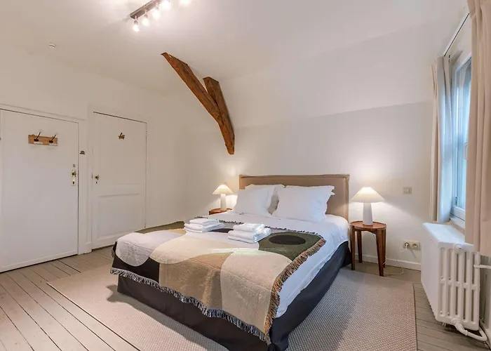 Huswell - Genthof - Room 3