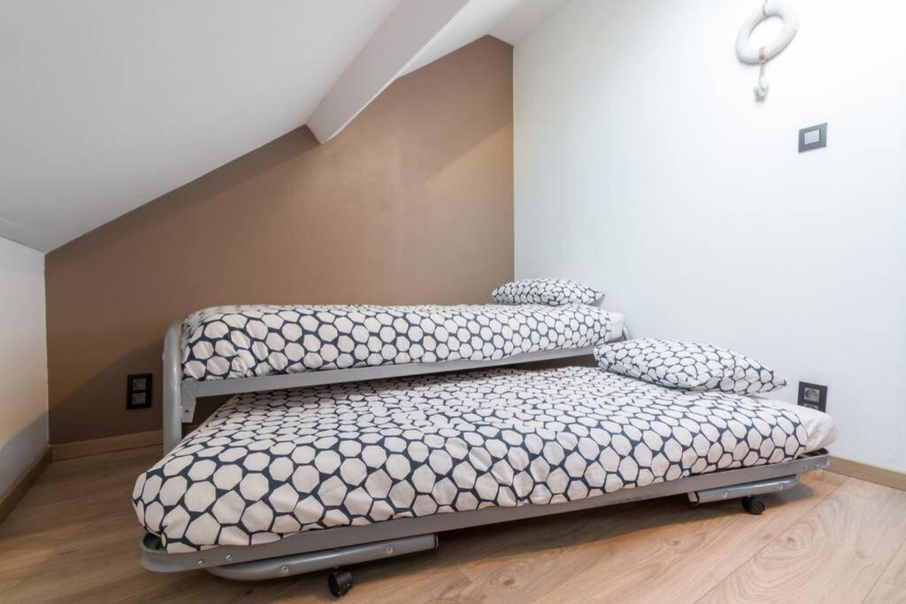 Duplex Appertement Met Zicht Damse Vaart @ Apartment *