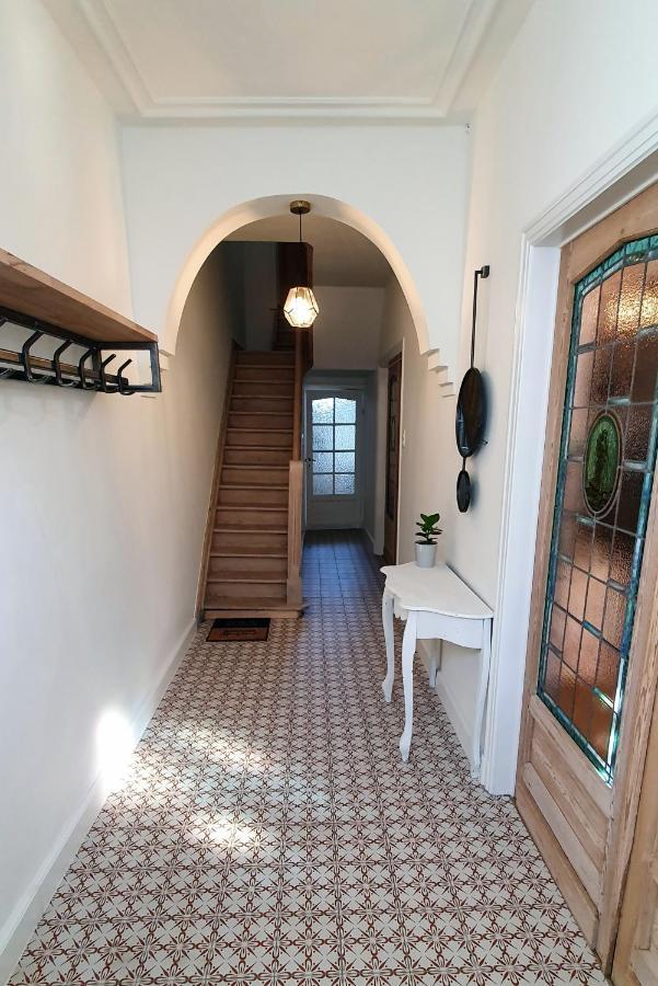 Hébergement de vacances Trendy, Authentieke Woning Met Groot Terras En Tuin *