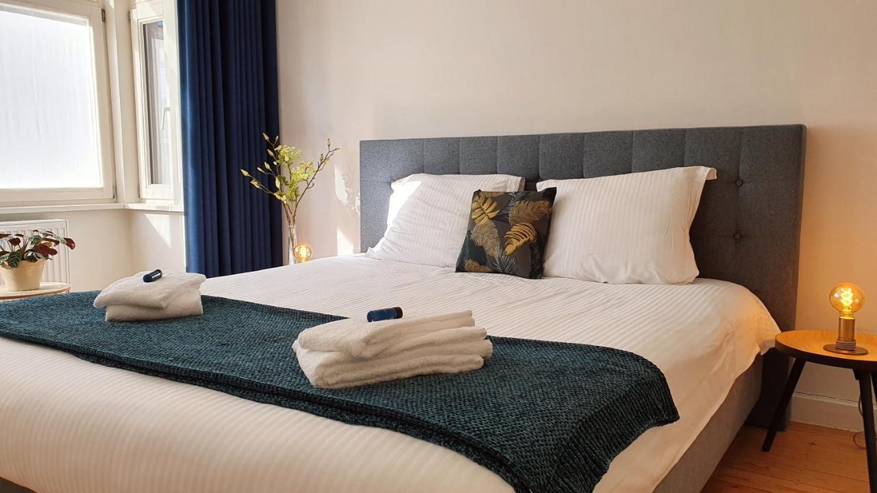 Trendy, Authentieke Woning Met Groot Terras En Tuin