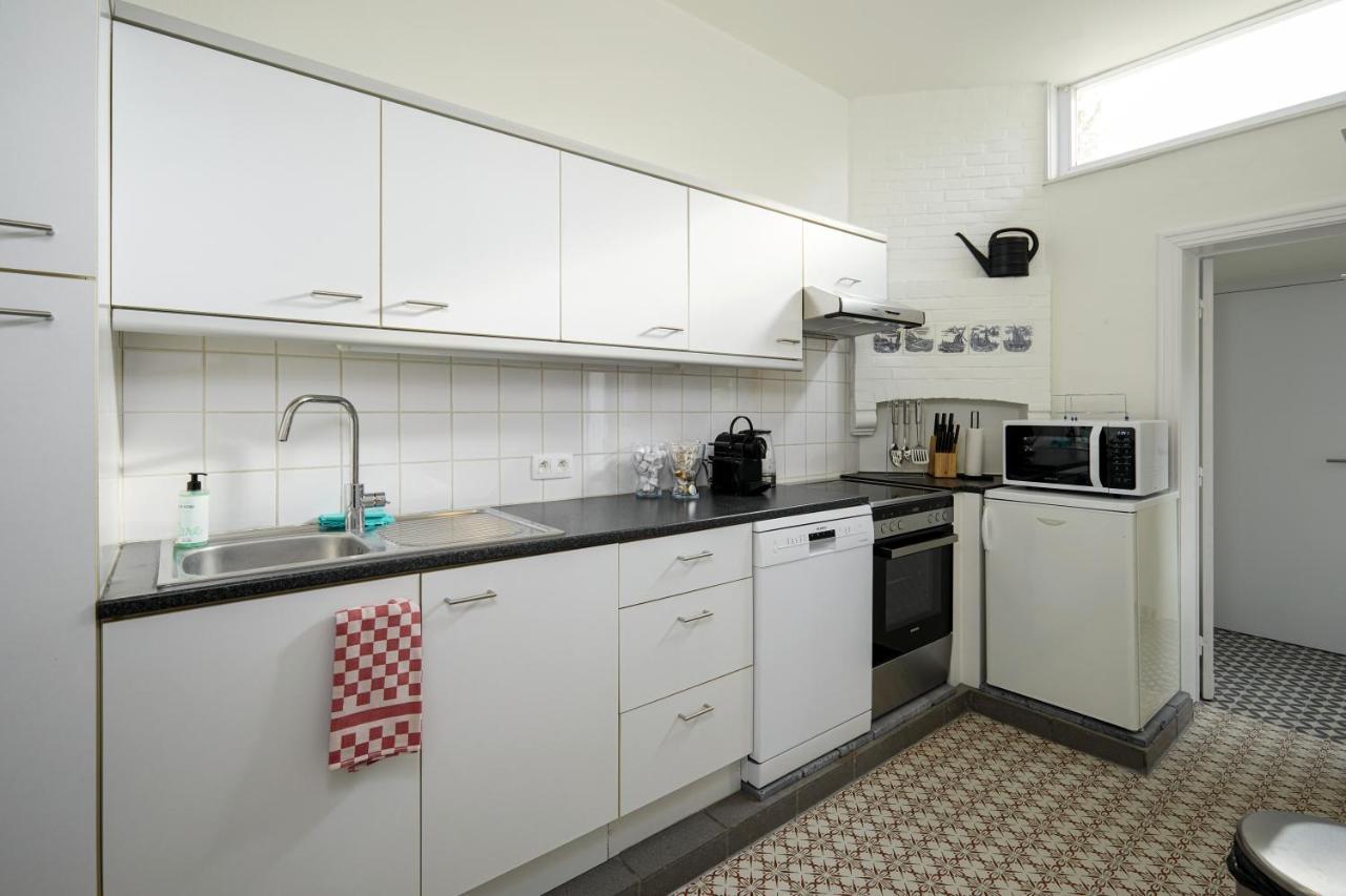 Trendy, Authentieke Woning Met Groot Terras En Tuin Bruges