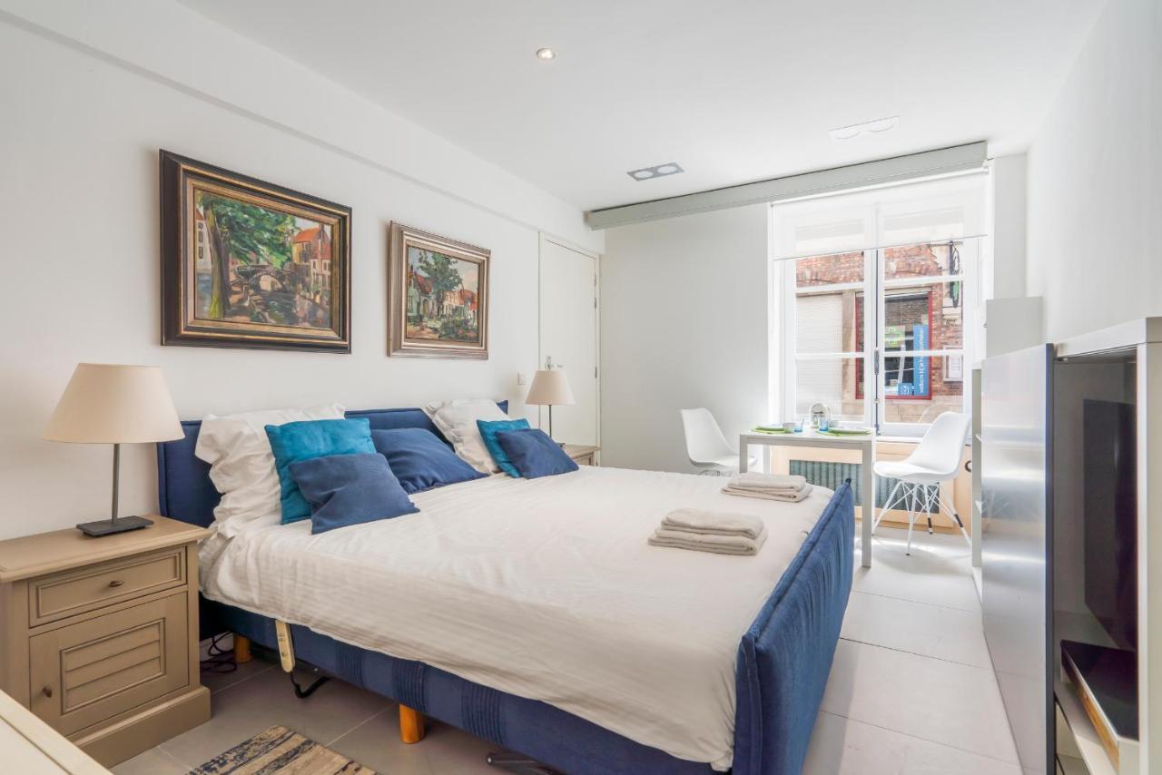 Guest house Modern In Centre Of