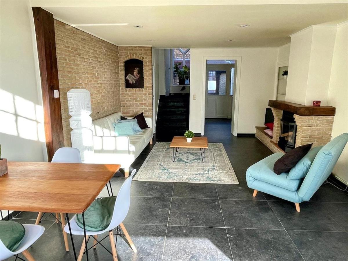 Large 3 Bedroom House With Terrace In The Center Of Bruges Holiday home *