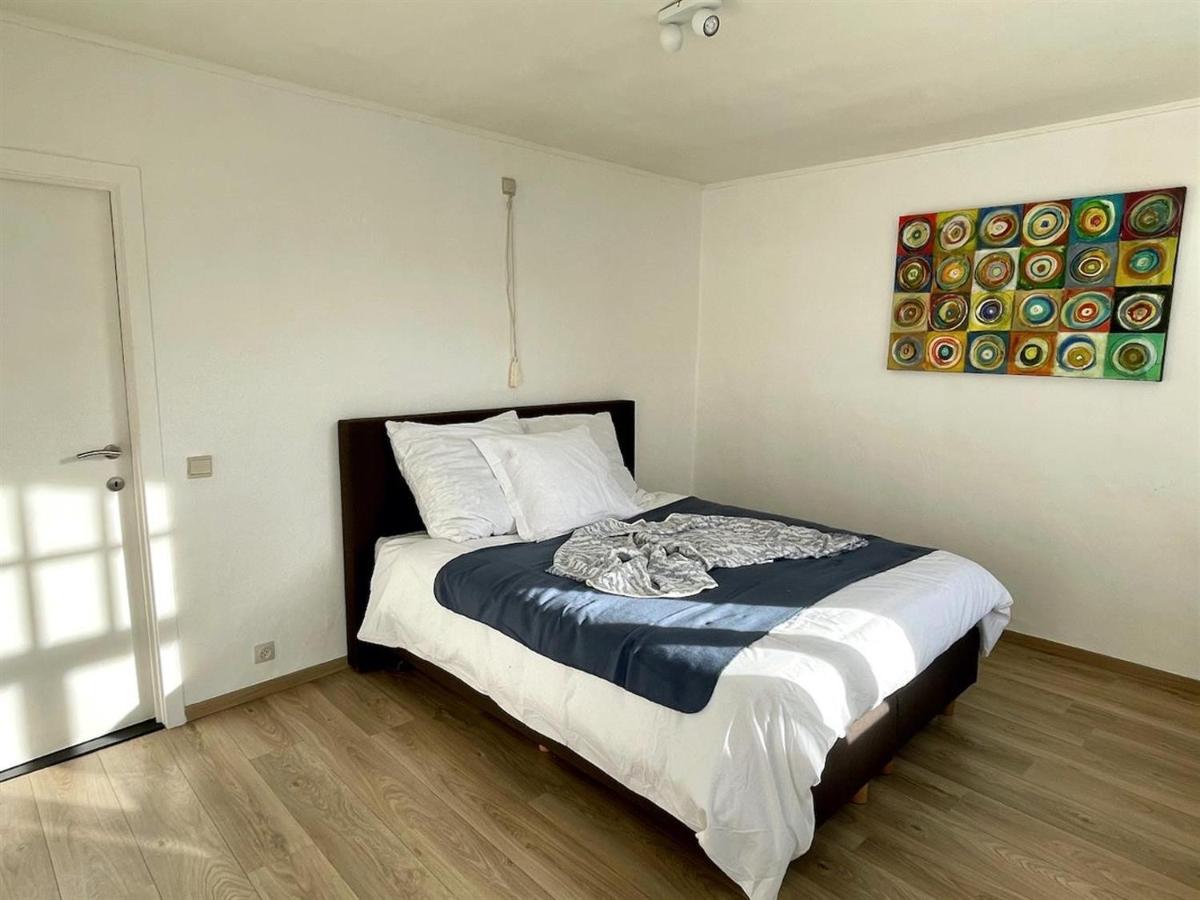 Large 3 Bedroom House With Terrace In The Center Of Bruges Holiday home Bruges
