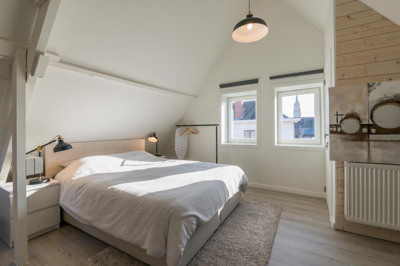 Well Thirteen By Romy&Travis Homestay Bruges
