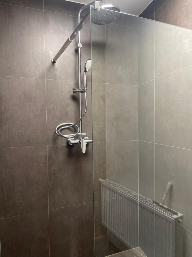 Ruime Luxe In Centrum Met Badkamer!