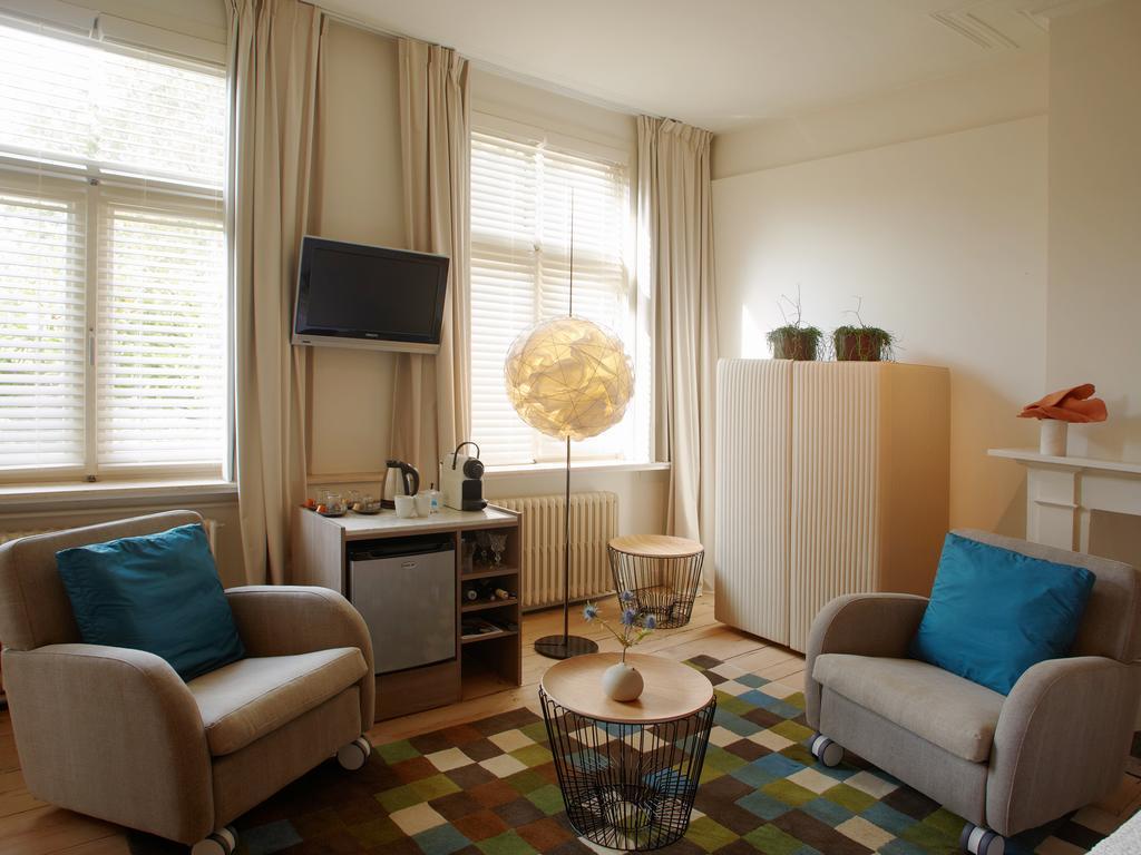 Bed & Breakfast Alphabet - Luxury And Art Gallery Bruges