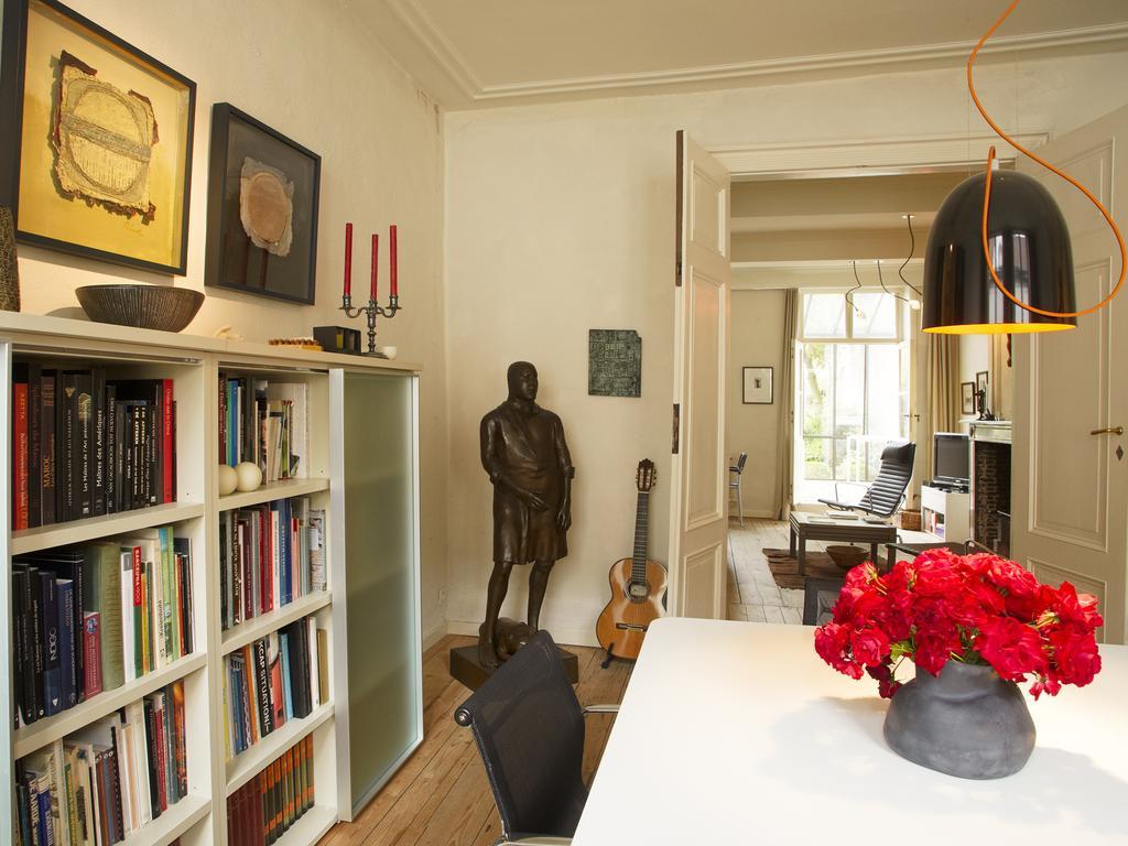 Bed & Breakfast Alphabet - Luxury And Art Gallery