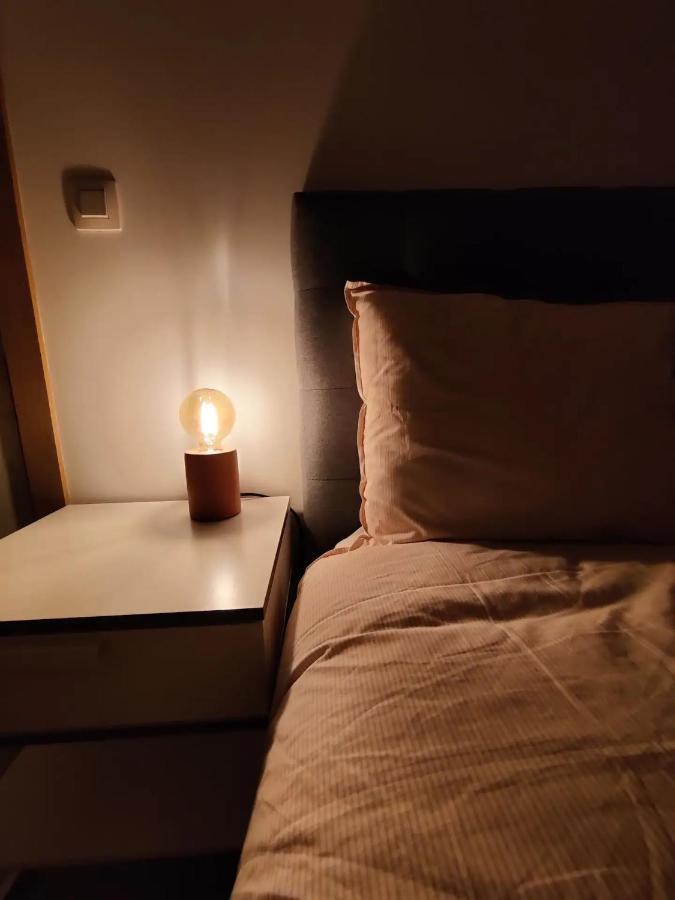 Bel-etage - Free Parking - Entire Floor Homestay *