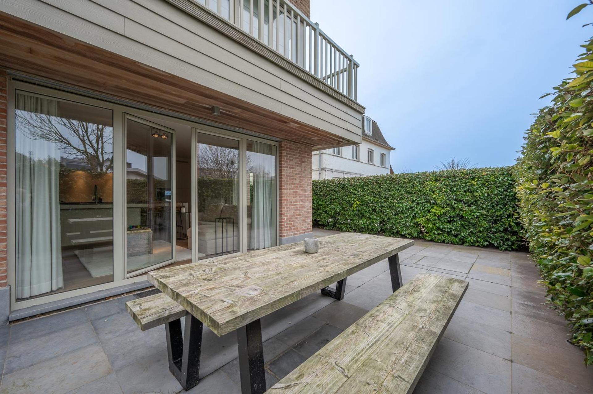 Beautiful Beach-appartment Between Knokke & Apartment Bruges