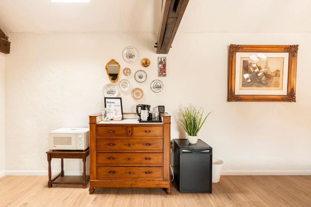 Suite Stays Bruges Homestay *