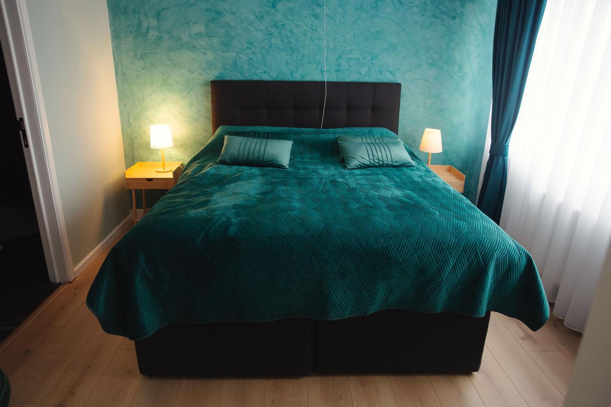 Md Luxury * Brugge