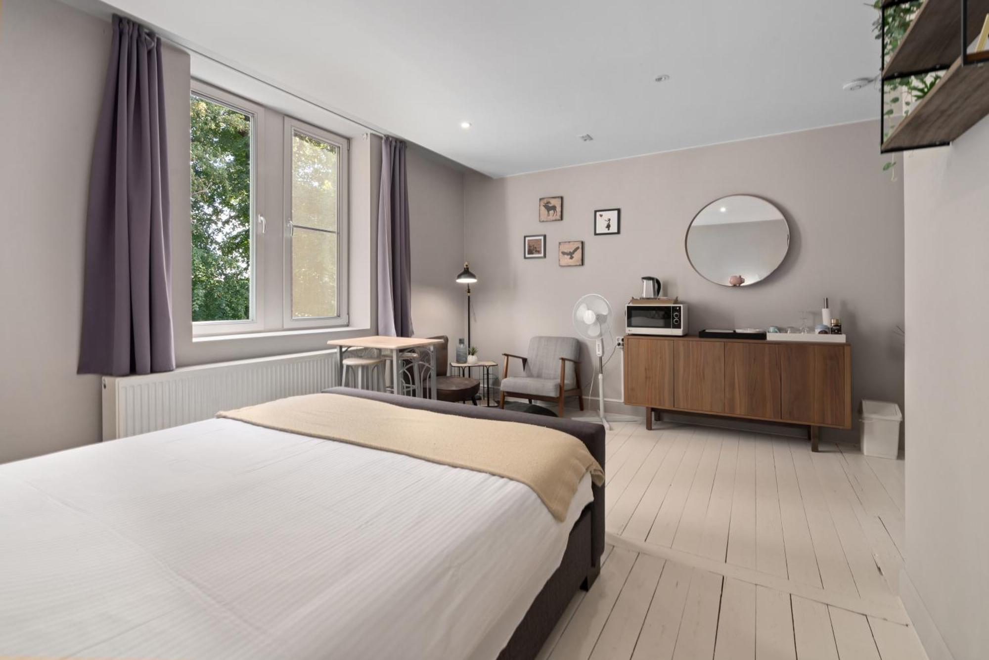 Spacious Guest Near Historic Market - 5 Min Walk * Bruges