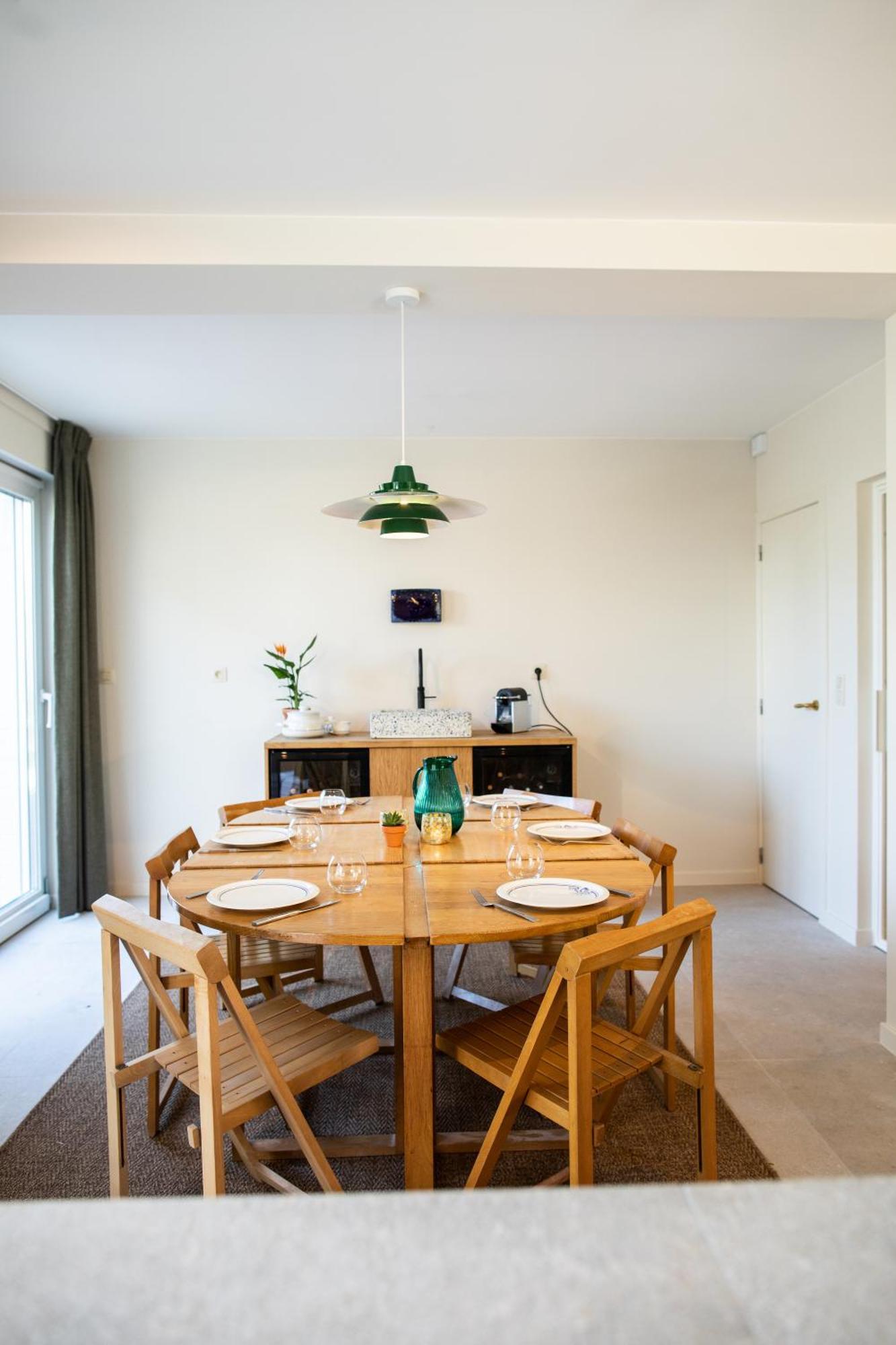 Mistral : Strandhuis Voor 10 Personen Villa Bruges