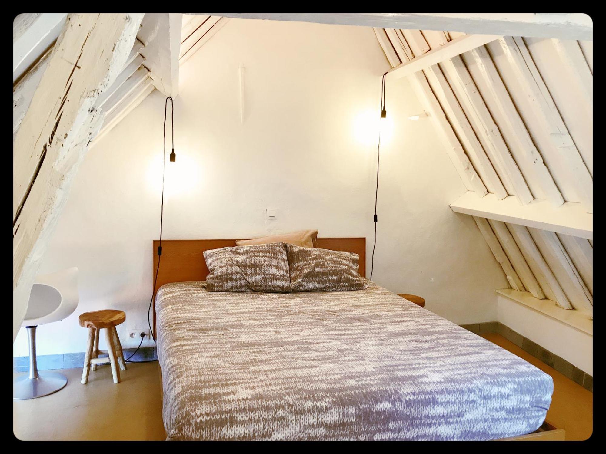 Cosy House Near Market * Brugge