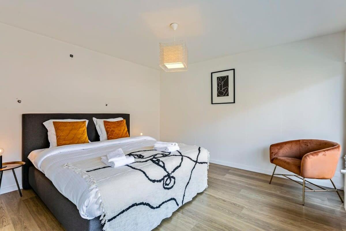 Anny's - Spacious In Center Holiday home