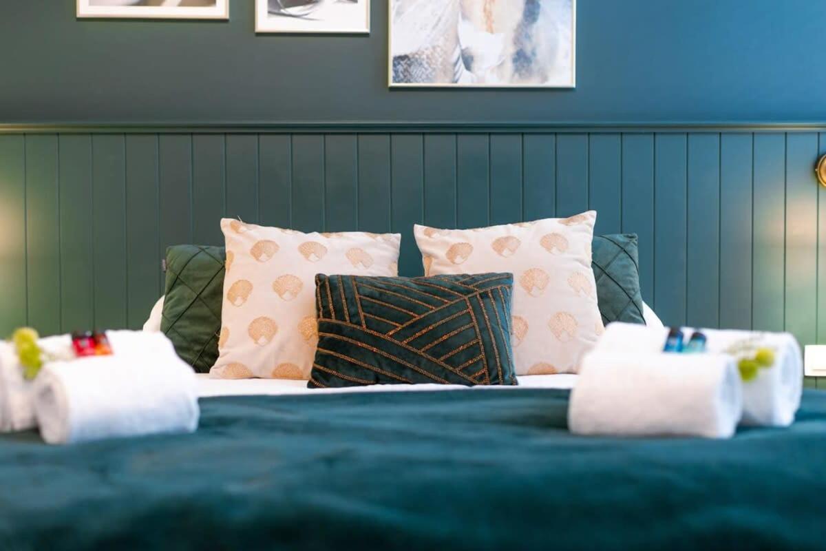 Huswell - Stylish In The Heart Of Bruges