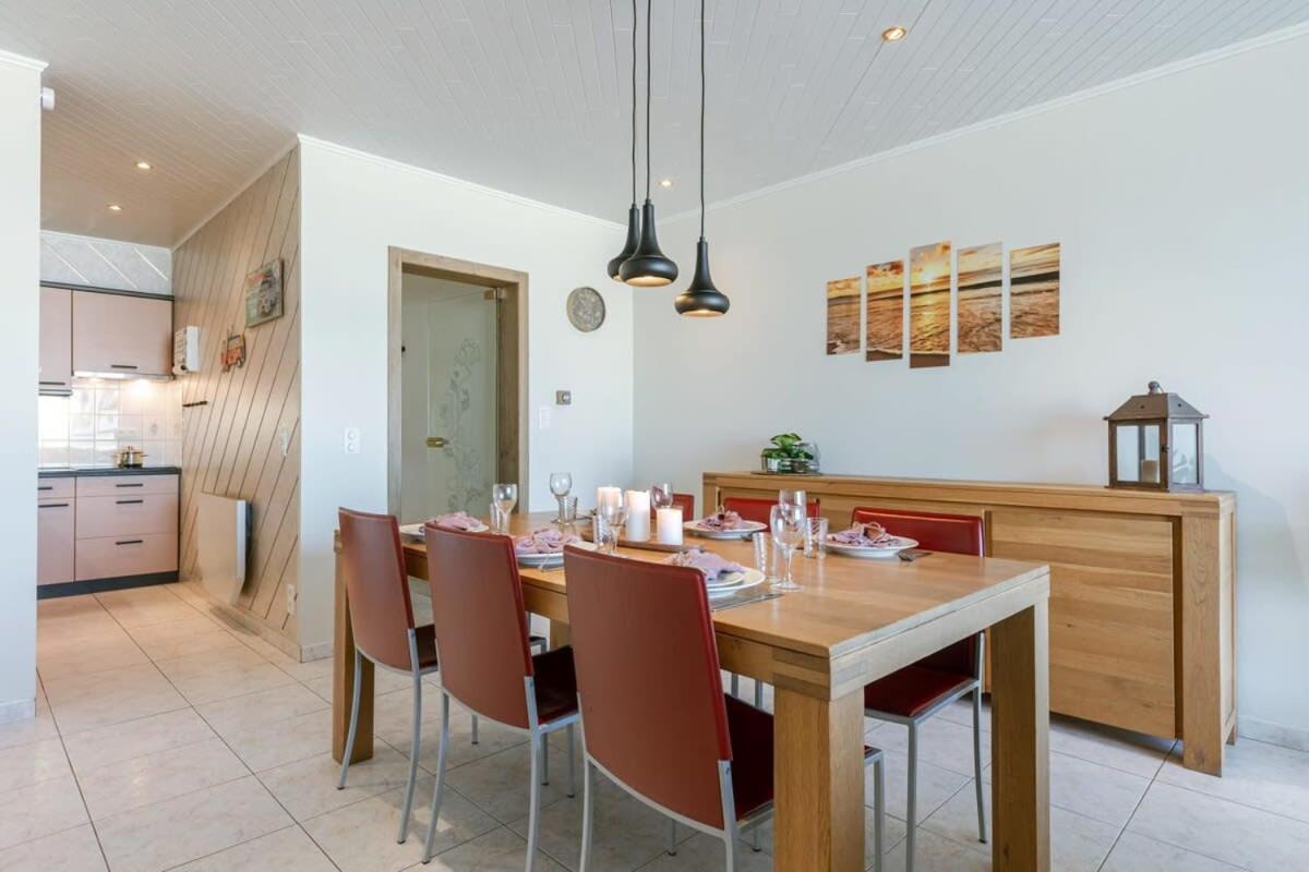 Huswell - Beachfront In Zeebrugge *