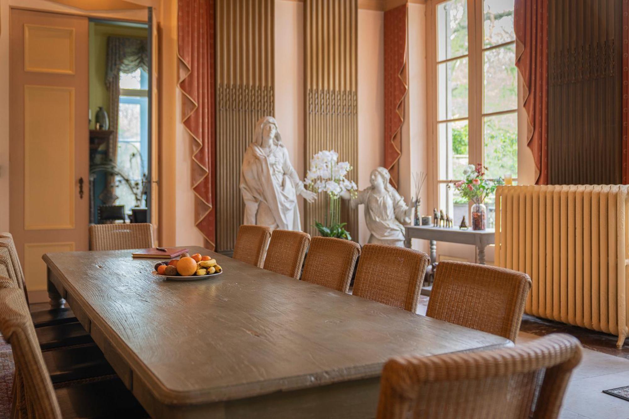 Leyselebeke Castle Acomodação com café da manhã  4*