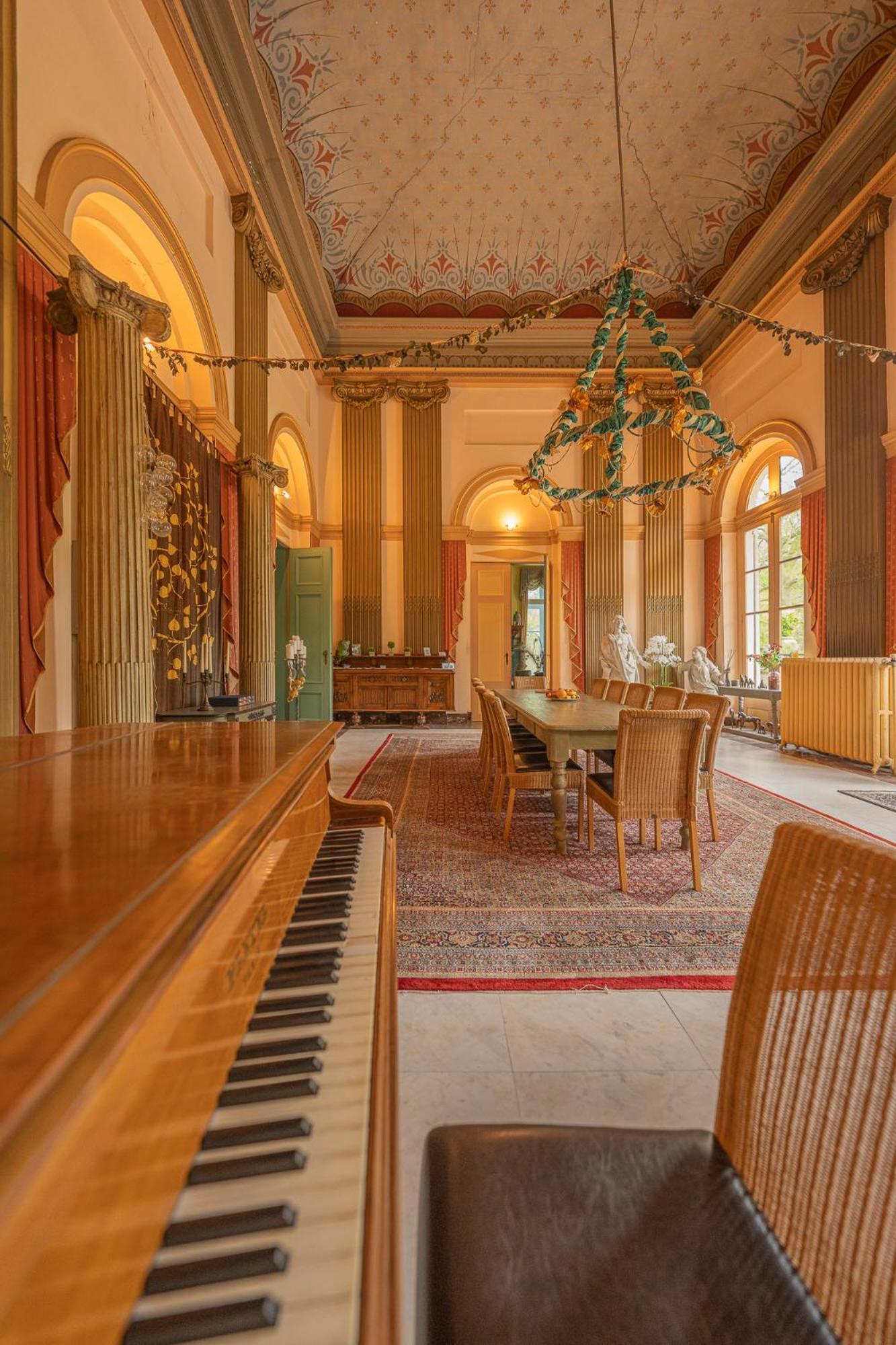 Acomodação com café da manhã  Leyselebeke Castle 4*