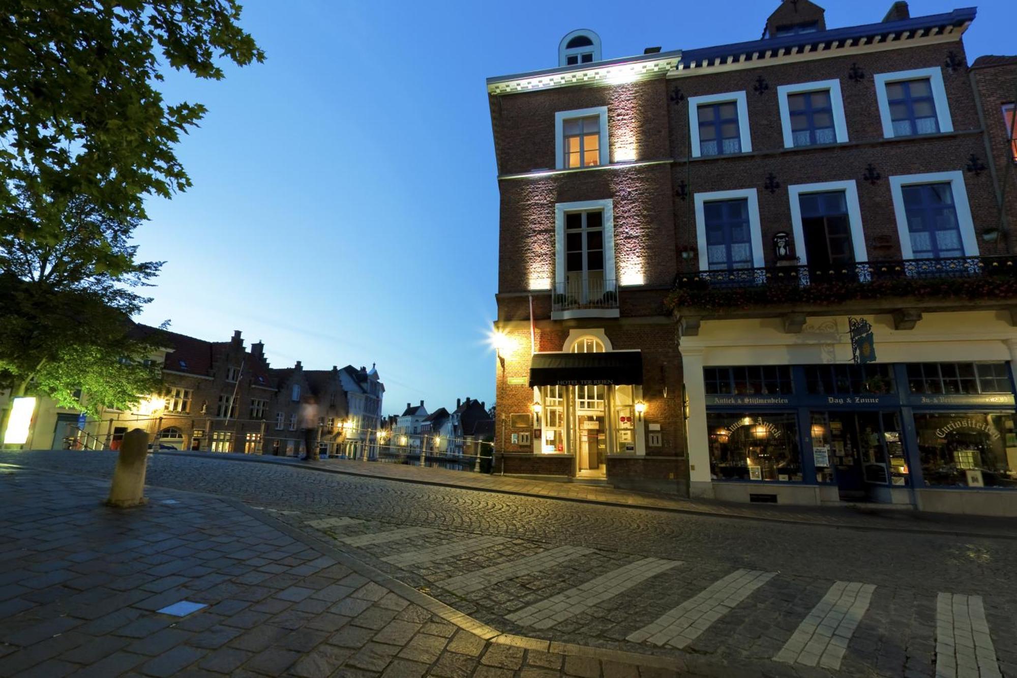 Canalview Ter Reien Hotel 2*