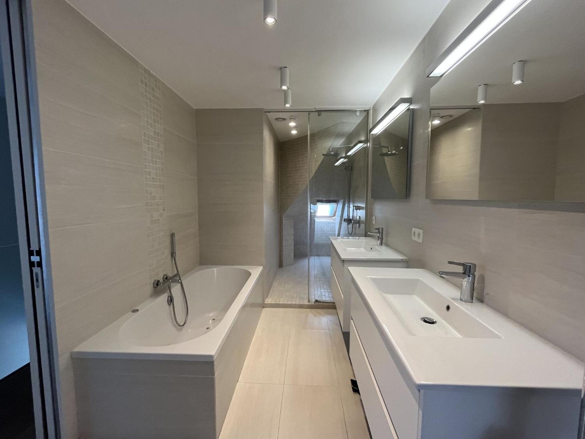 Modern Holiday Near And The North Sea Vakantiehuis