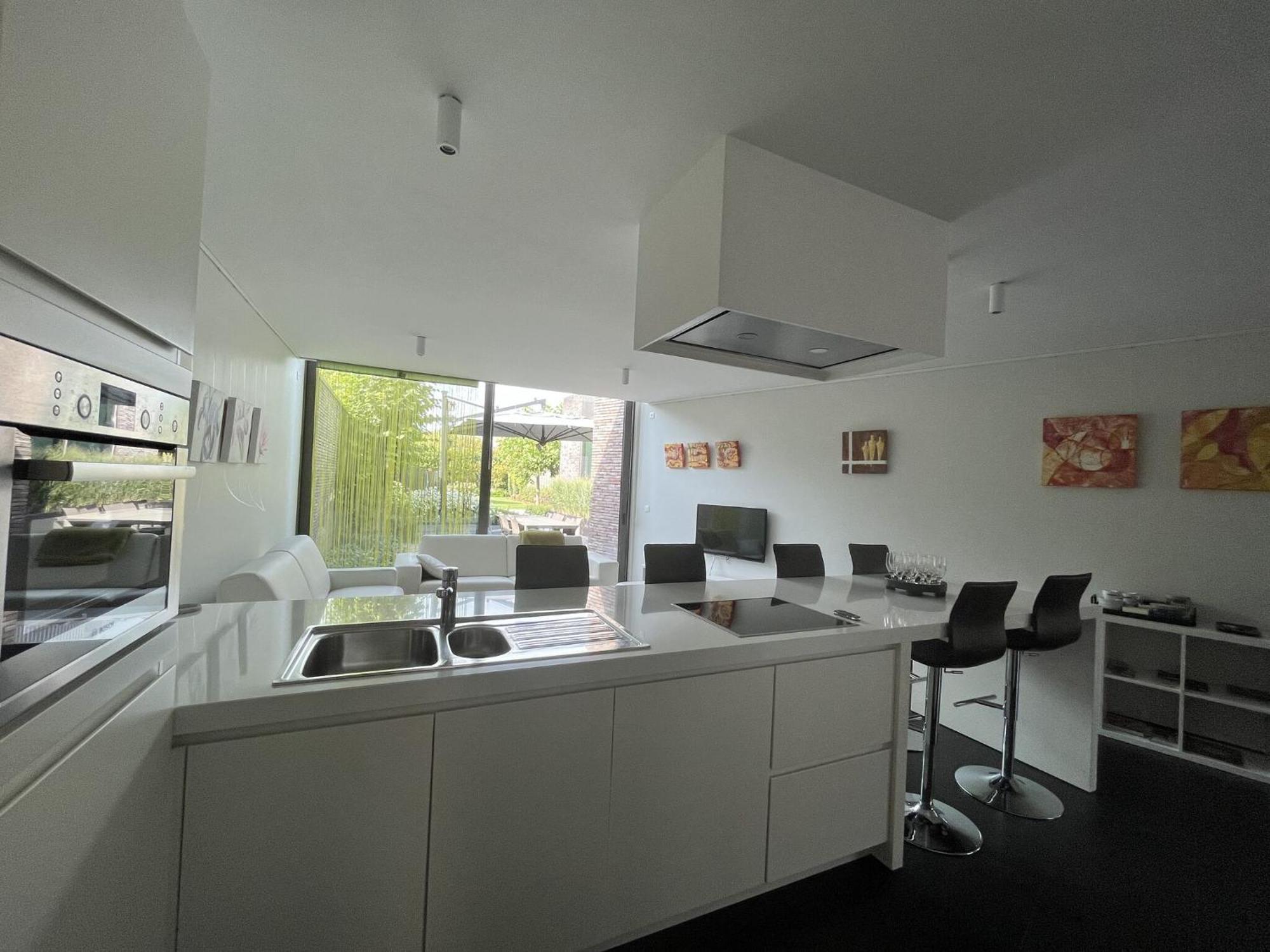 Modern Holiday Near And The North Sea Vakantiehuis