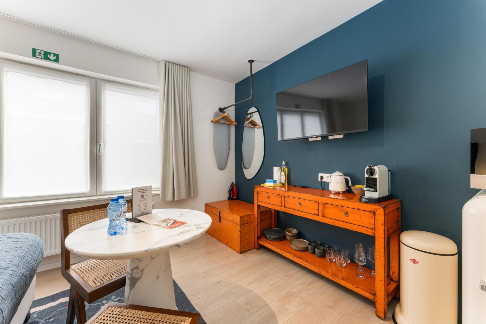 Guest house Fall Eighteen By Romy&travis *